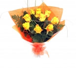 Vikiflowers flowers delivered uk  