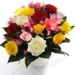Vikiflowers online flower delivery Colourful Dream Bouquet