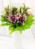 Vikiflowers flower delivery london Pink Lilies Bouquet