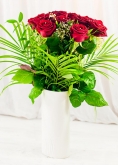 Vikiflowers flowers online uk Romantic Bouquet
